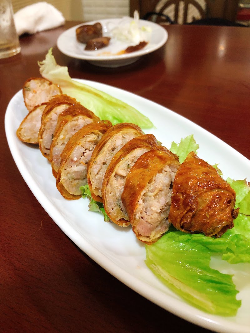 台湾料理「肉腱（ケンナ）」の写真です。