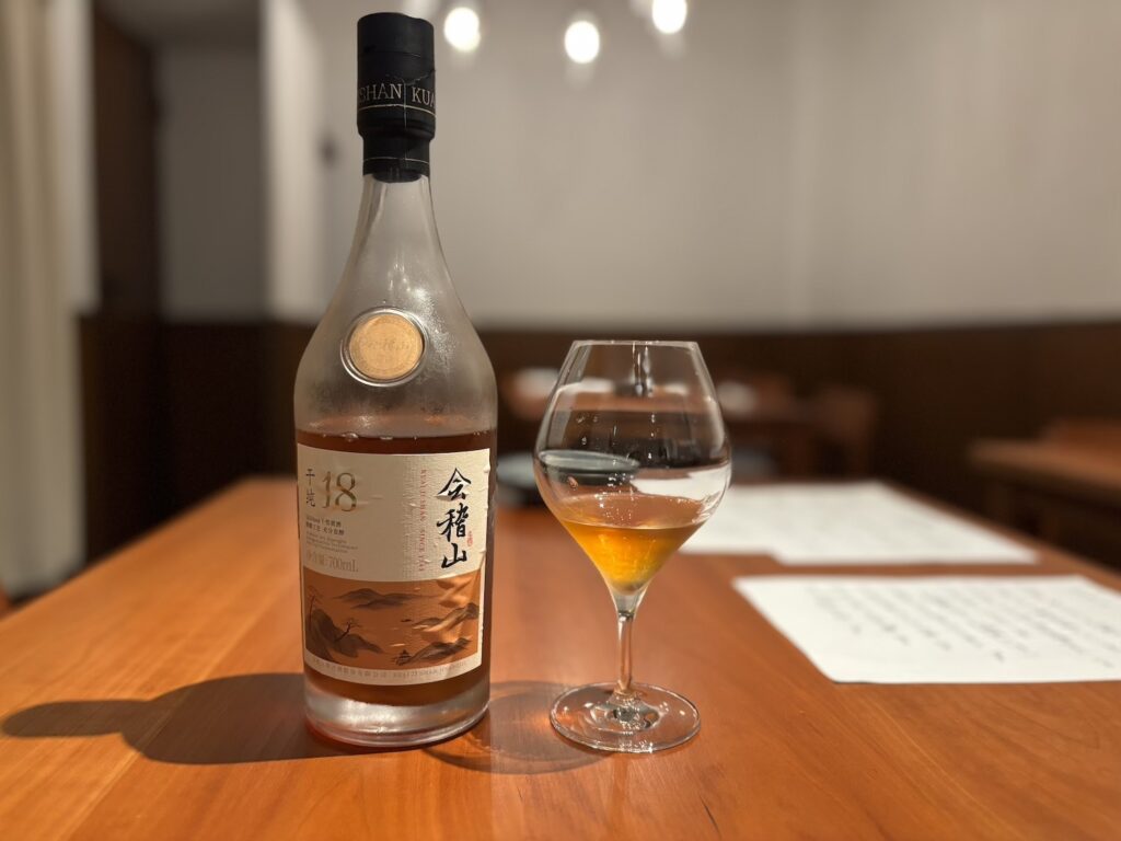 紹興酒で最もドライな元紅酒(干型)の「会稽山干純」