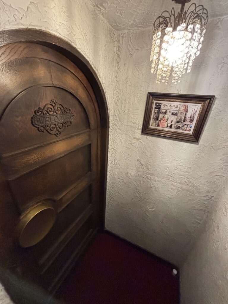 大阪難波にある本格中華・上海料理「縁」の外観４